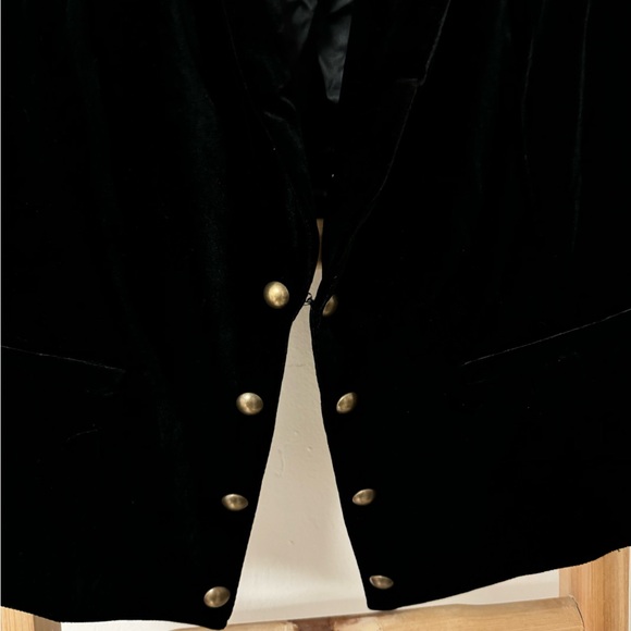 Torrid Plus Size 3X Black Stretch Velvet Knit Button Front Vest - Picture 3 of 4